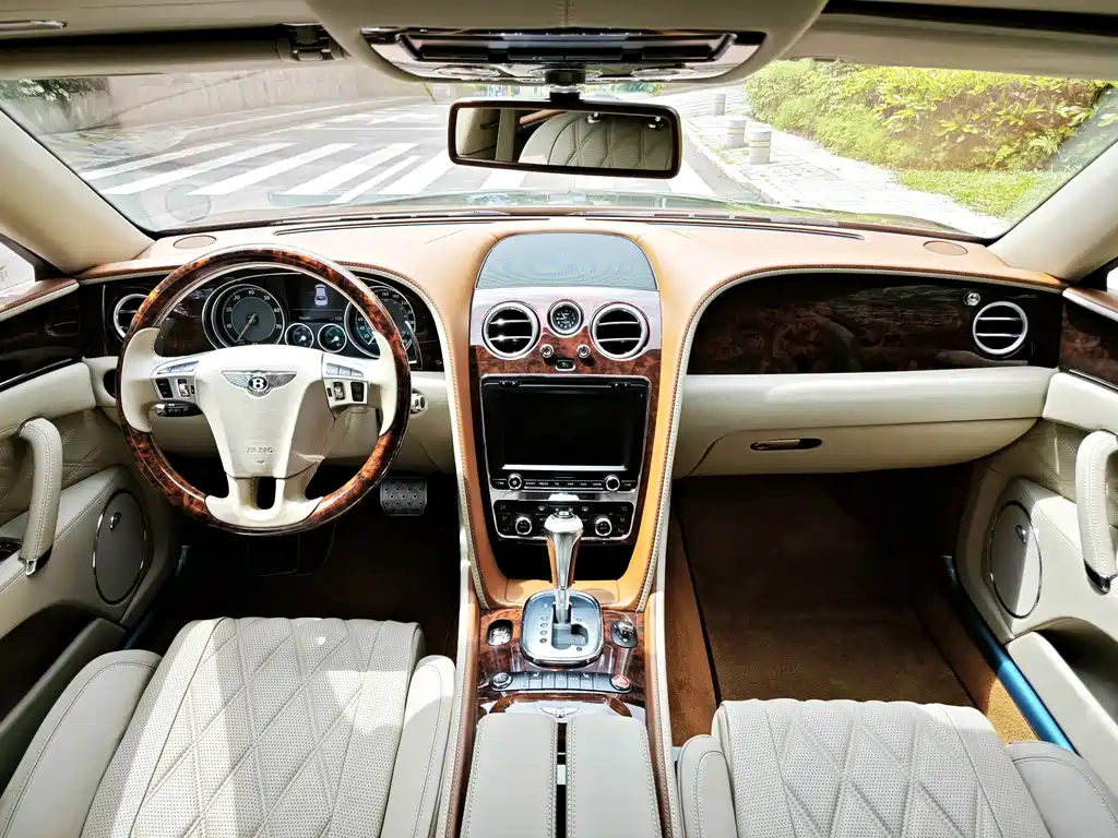 Bentley Flying Spur 2013 6.0T W12 Mulliner