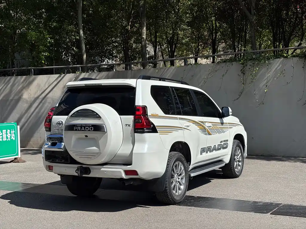 Toyota Prado — миниатюра 5