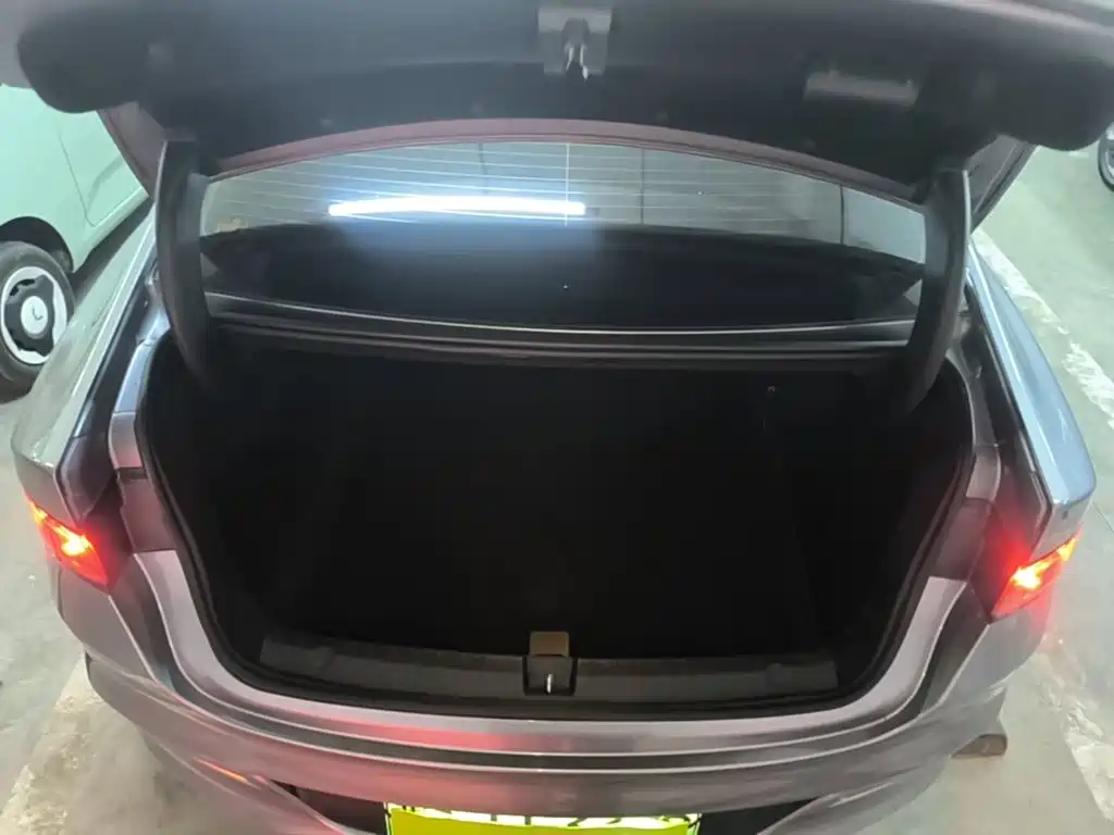 BYD Qin PLUS — миниатюра 19