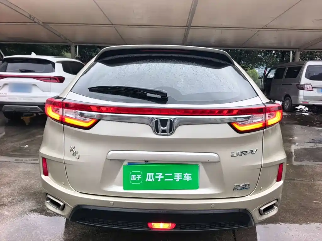 Honda UR-V — миниатюра 6
