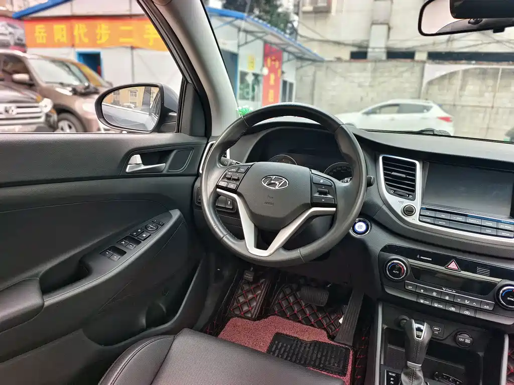 Hyundai Tucson — миниатюра 7