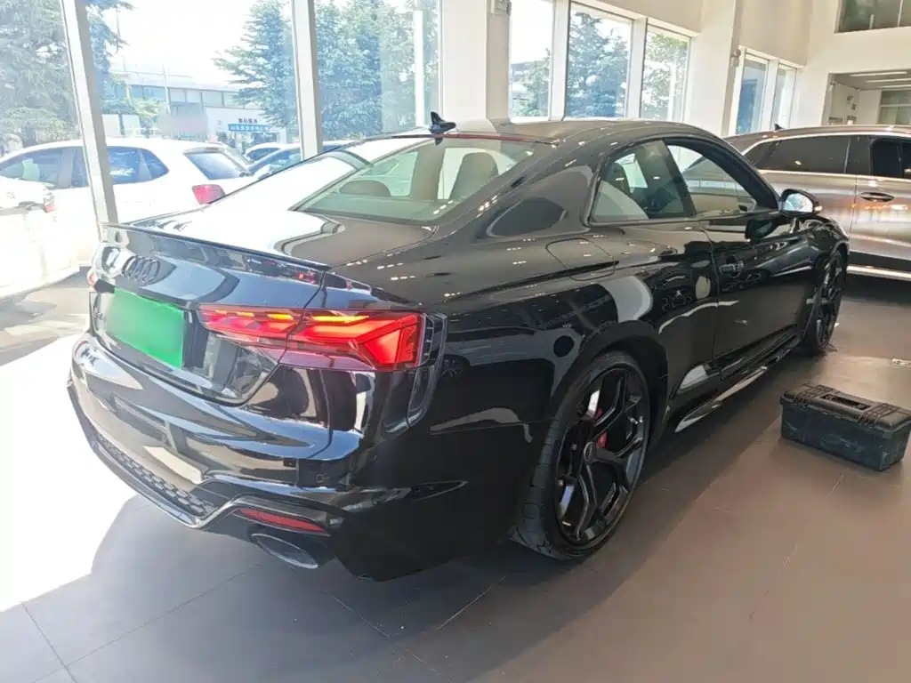 Audi RS 5 — миниатюра 7