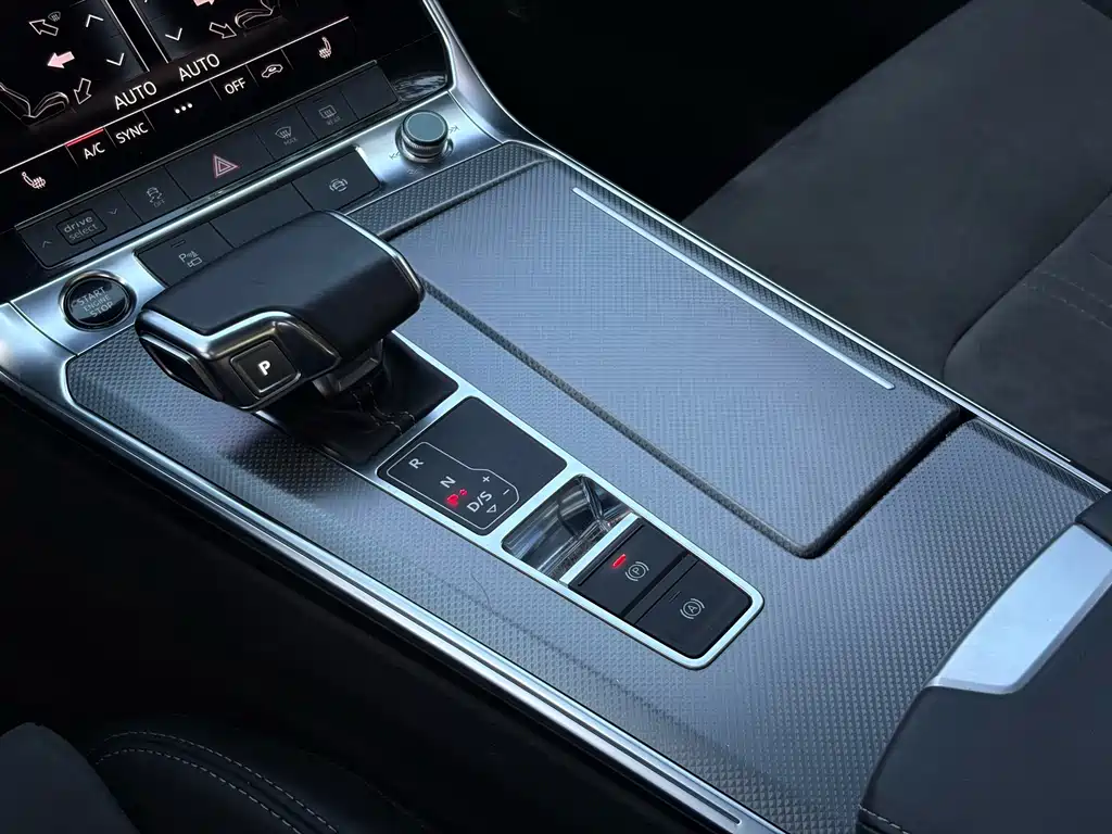Audi A6L — миниатюра 17