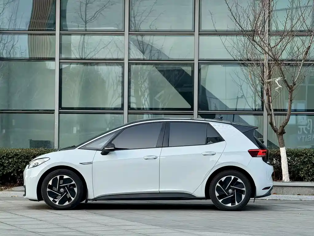 VOLKSWAGEN ID.3