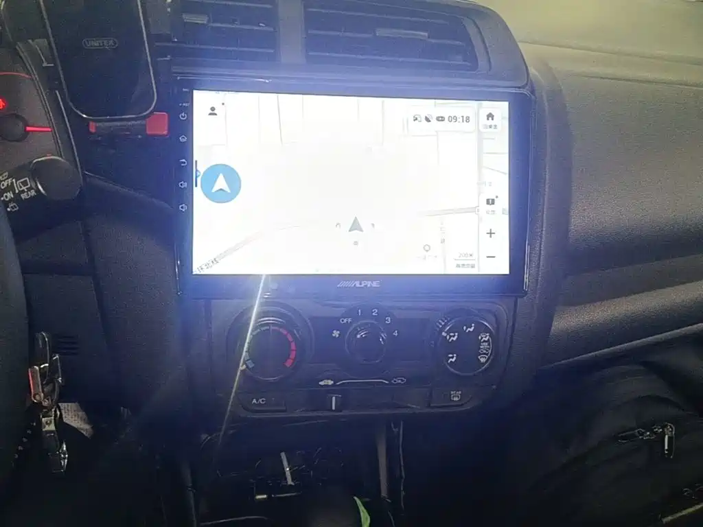 Honda Fit — миниатюра 13