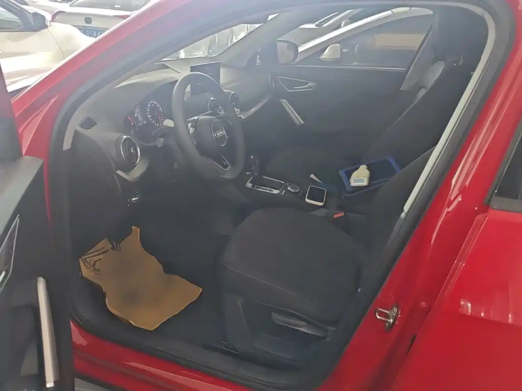 Audi Q2L — миниатюра 15