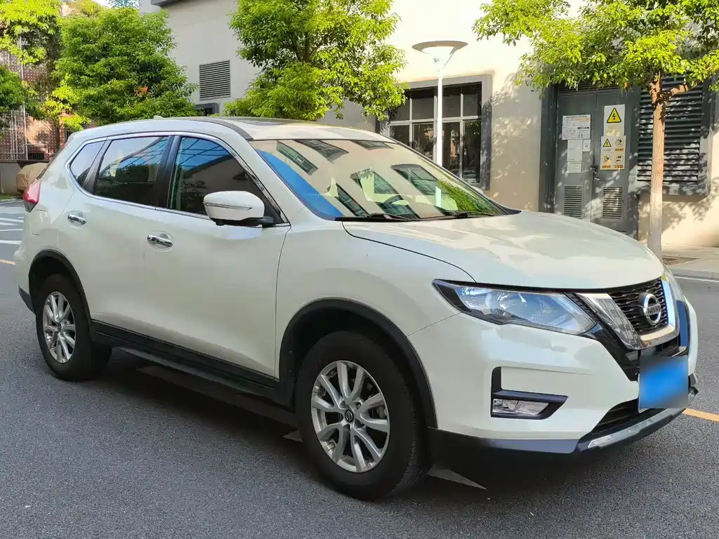 Nissan X-Trail 2017 2.0L CVT Comfort 2WD
