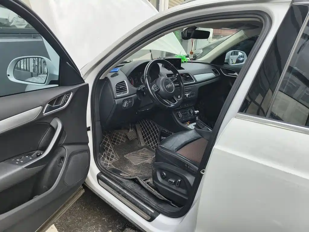 Audi Q3 — миниатюра 14