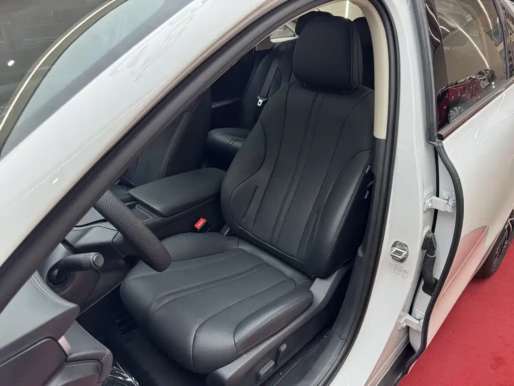 Roewe D7 — миниатюра 30