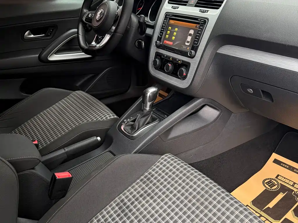 Volkswagen Scirocco — миниатюра 14