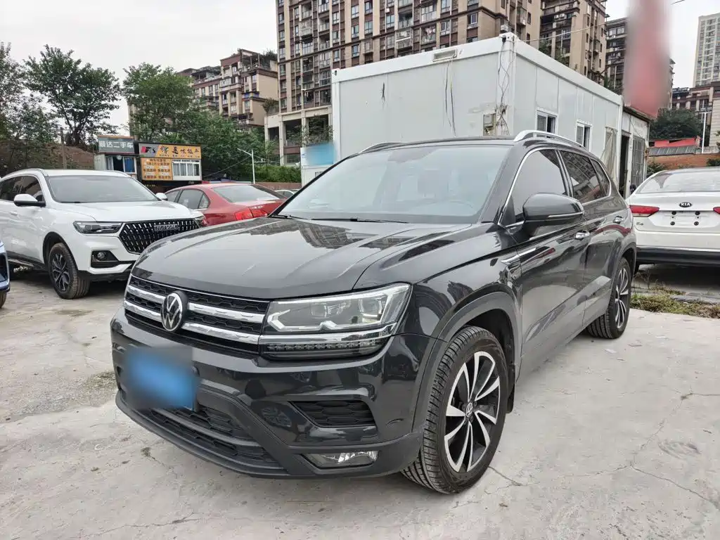Volkswagen Tharu