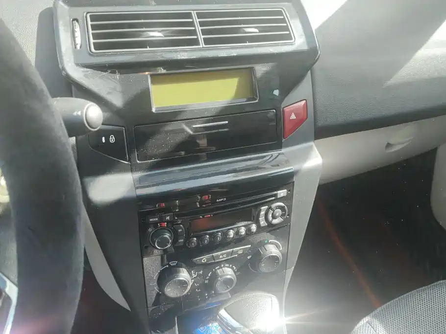 Citroen C-Quatre — миниатюра 13
