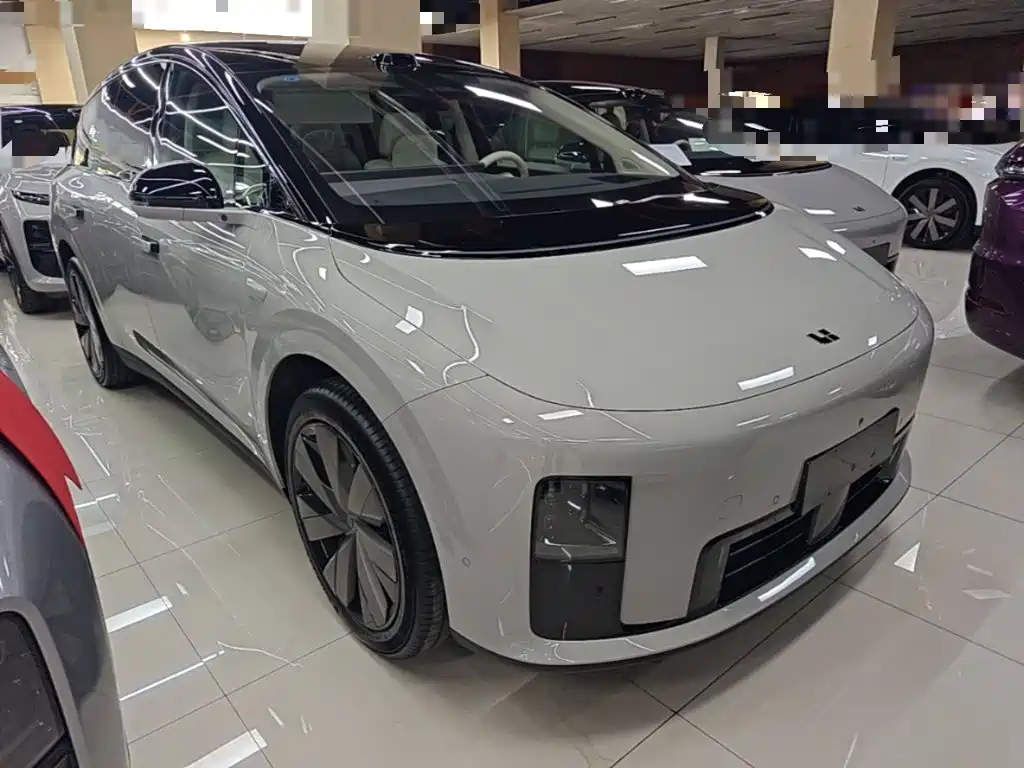Li Auto Li i8 — миниатюра 4