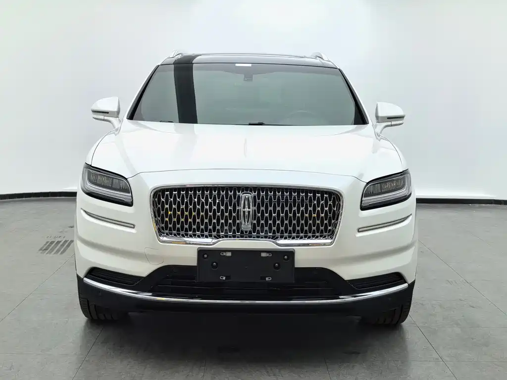 Lincoln Nautilus 2021 2.0T Premium