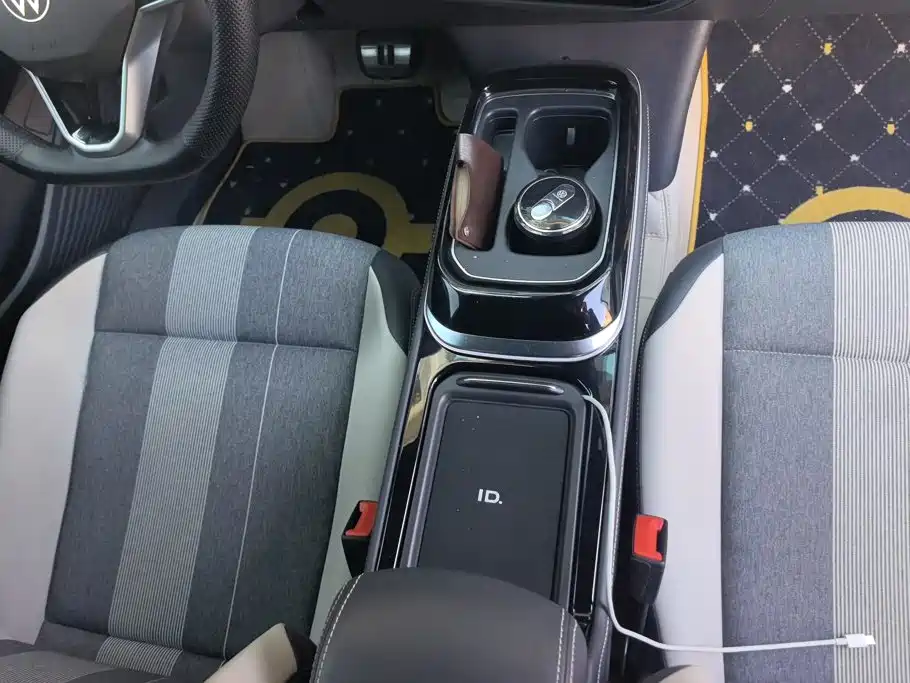 Volkswagen ID.4 Crozz — миниатюра 16