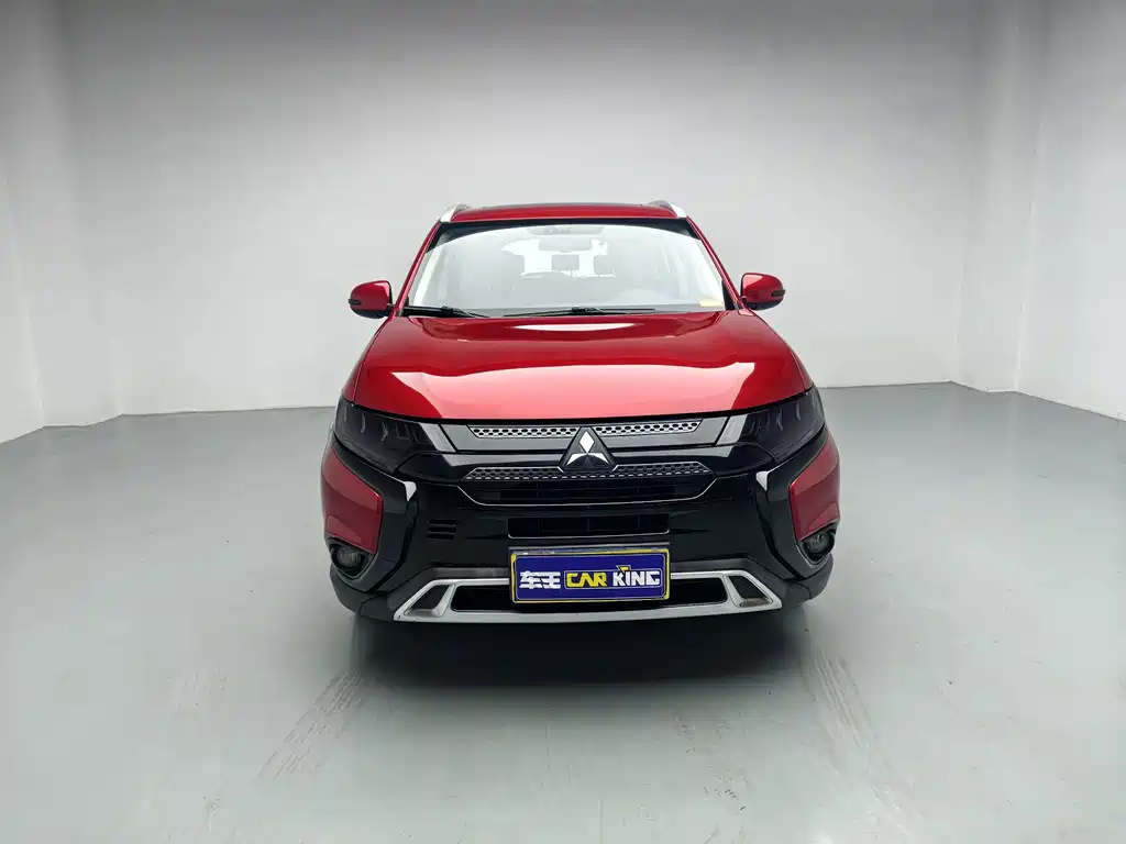 Mitsubishi Outlander — миниатюра 2