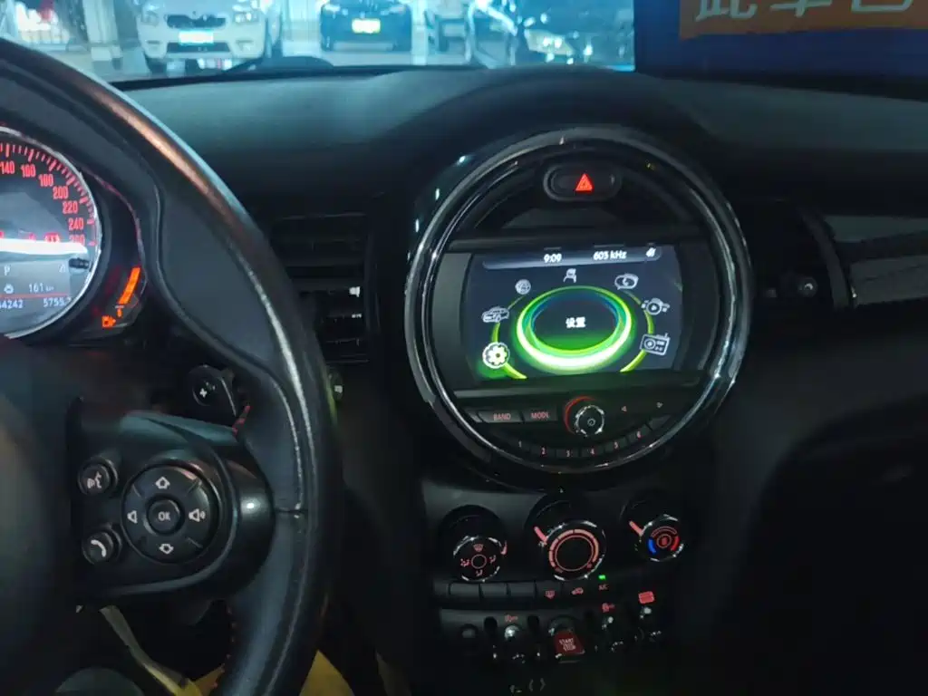 MINI Mini — миниатюра 13