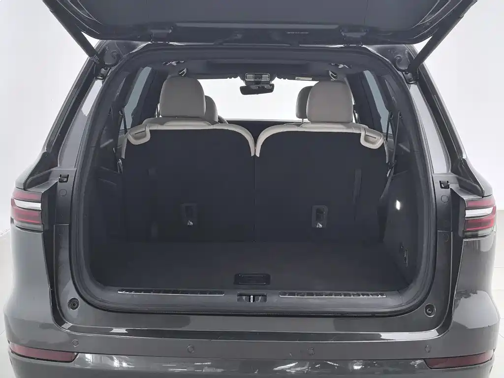 Li Auto Li ONE — миниатюра 16