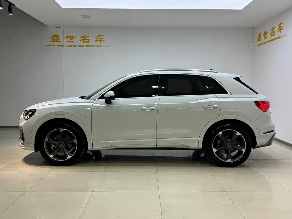 Audi Q3 — миниатюра 4