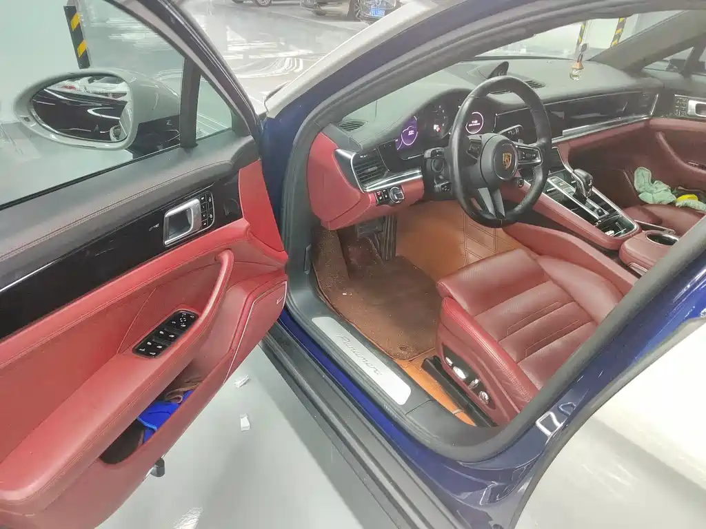 Porsche Panamera — миниатюра 4