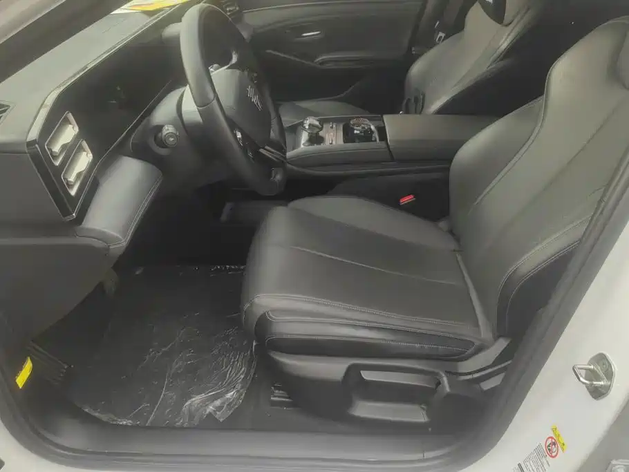 BYD Qin L — миниатюра 9