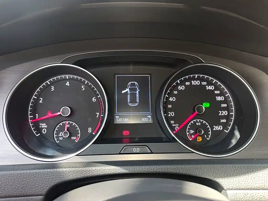 Volkswagen Golf — миниатюра 12