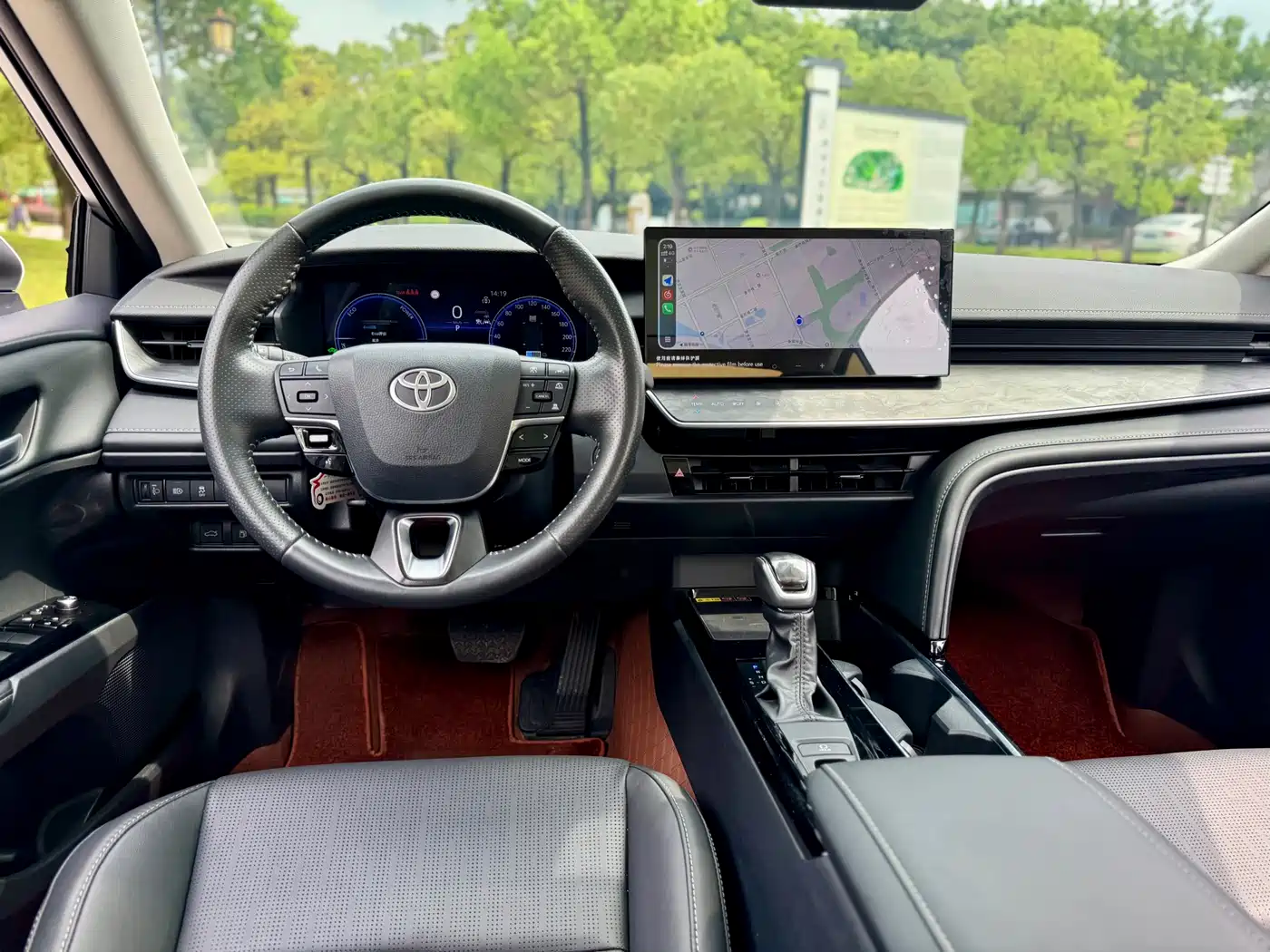 Toyota Camry 2024 Белый из Китая