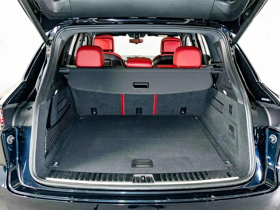Porsche Cayenne Hybrid — миниатюра 24