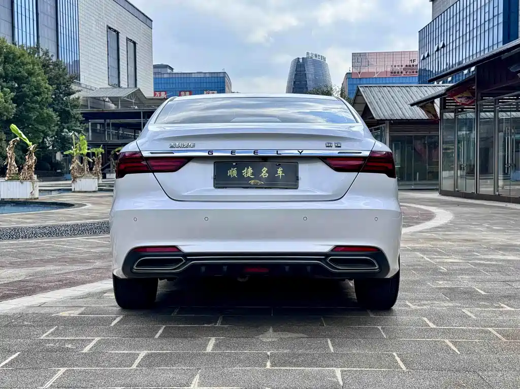 Geely Binrui — миниатюра 15