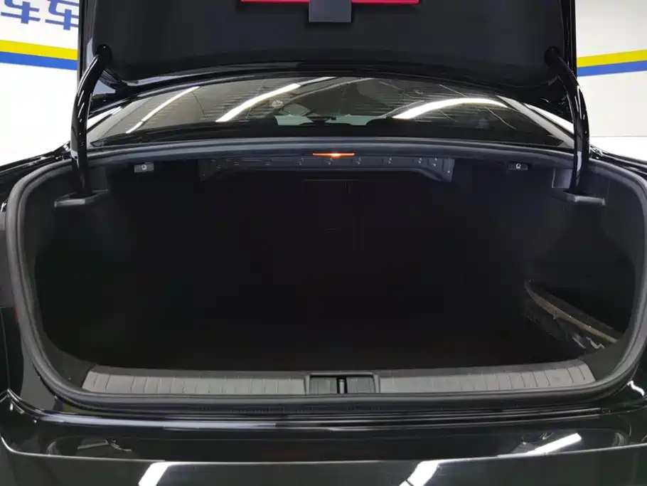 Volkswagen Magotan — миниатюра 4