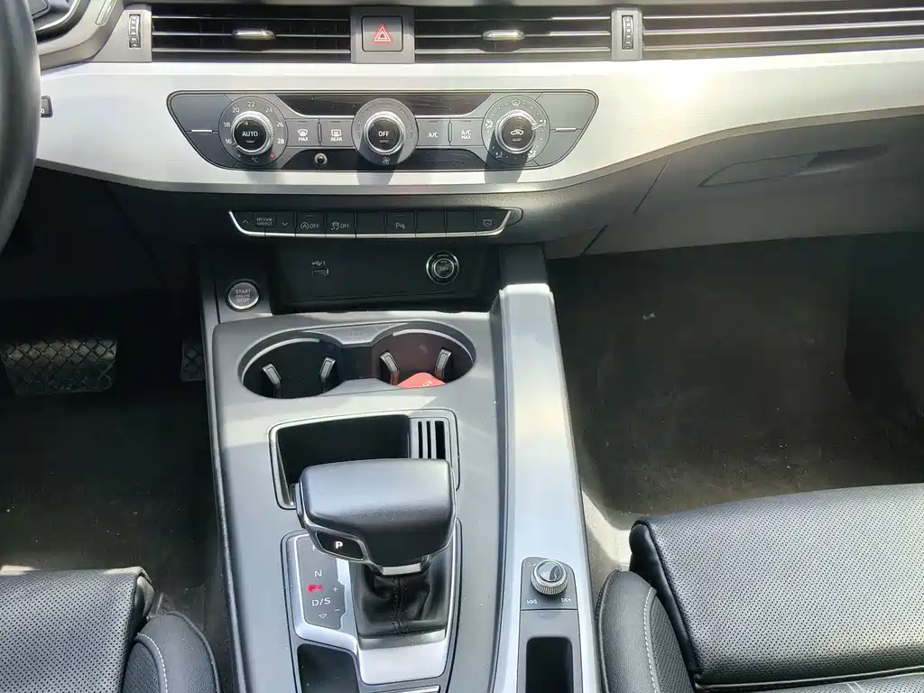 Audi A4L — миниатюра 9