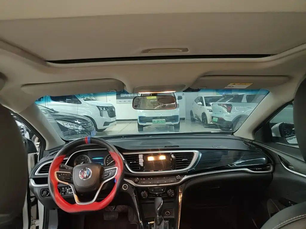 Buick Excelle — миниатюра 18