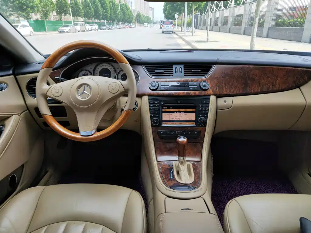 Mercedes-Benz CLS — миниатюра 9