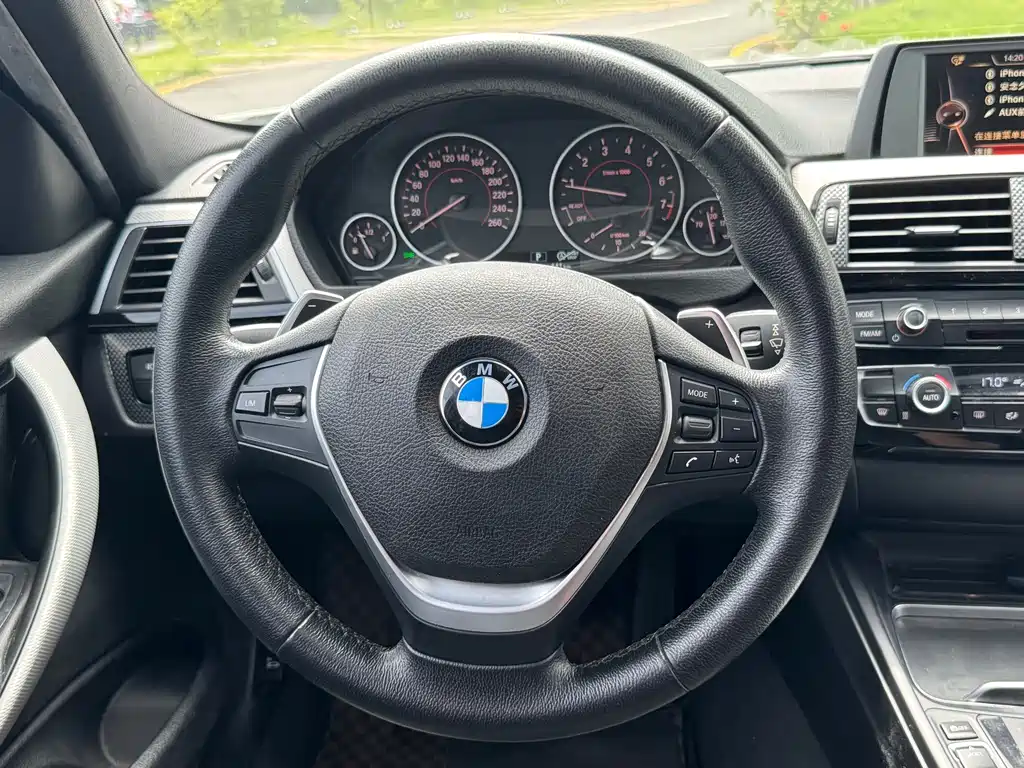 BMW 3 Series — миниатюра 14