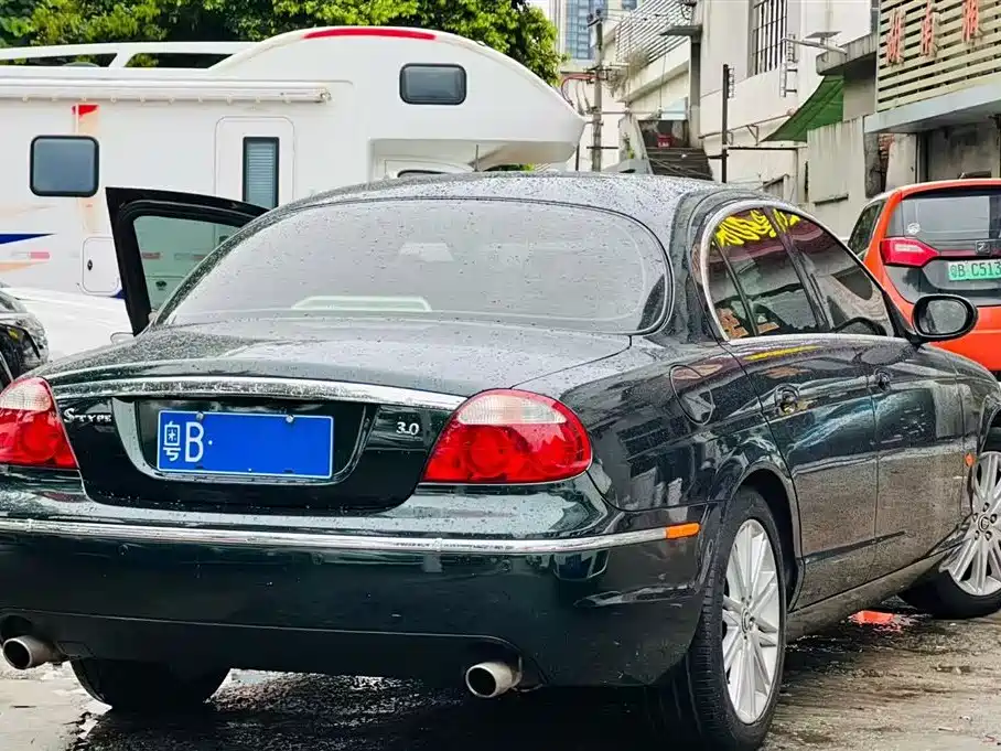 Jaguar S-TYPE — миниатюра 9