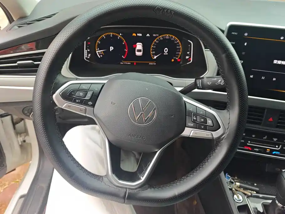 Volkswagen Bora — миниатюра 15