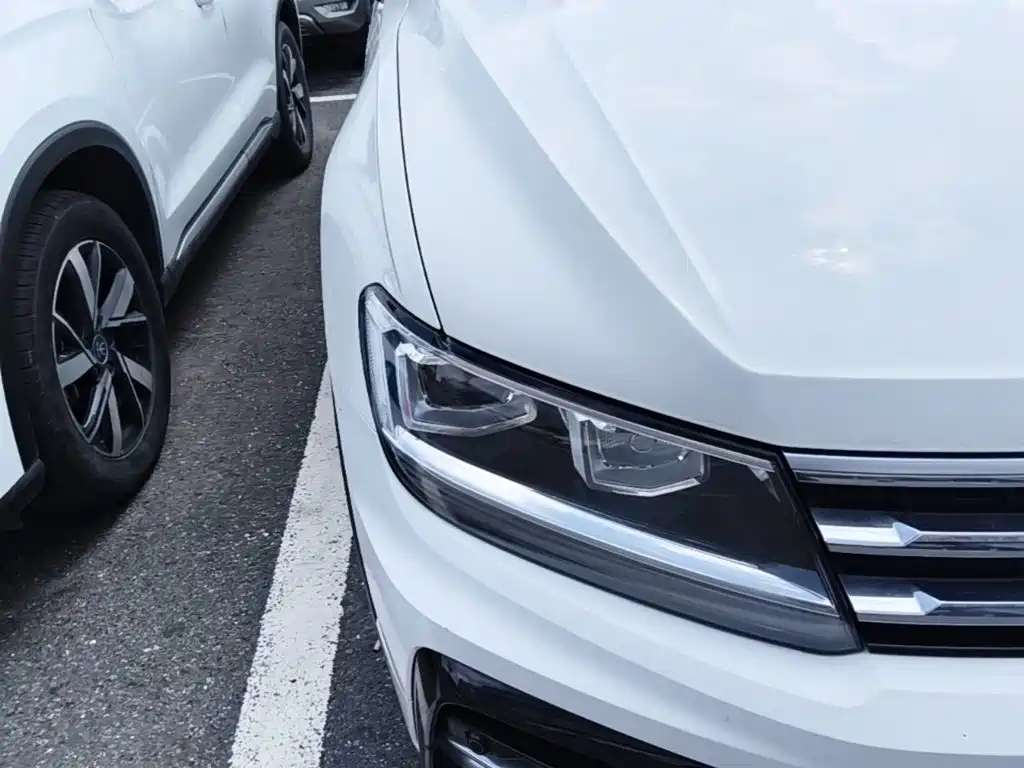 Volkswagen Tiguan L — миниатюра 11