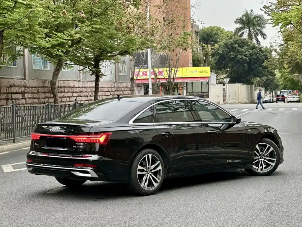 Audi A6L 2024 45 TFSI