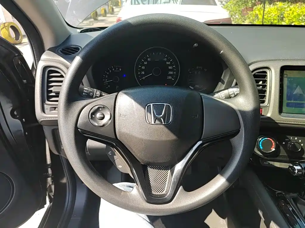 Honda Vezel — миниатюра 7
