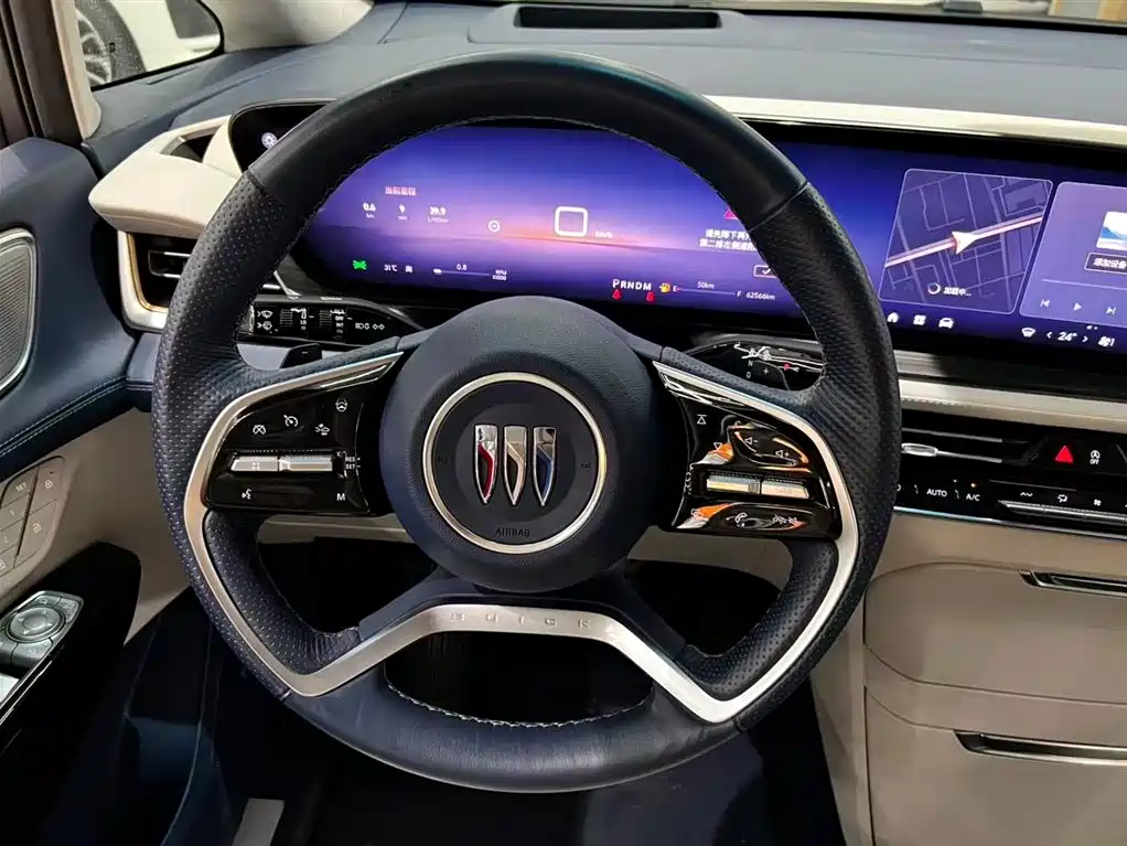 Buick Century 2023 2.0T мест