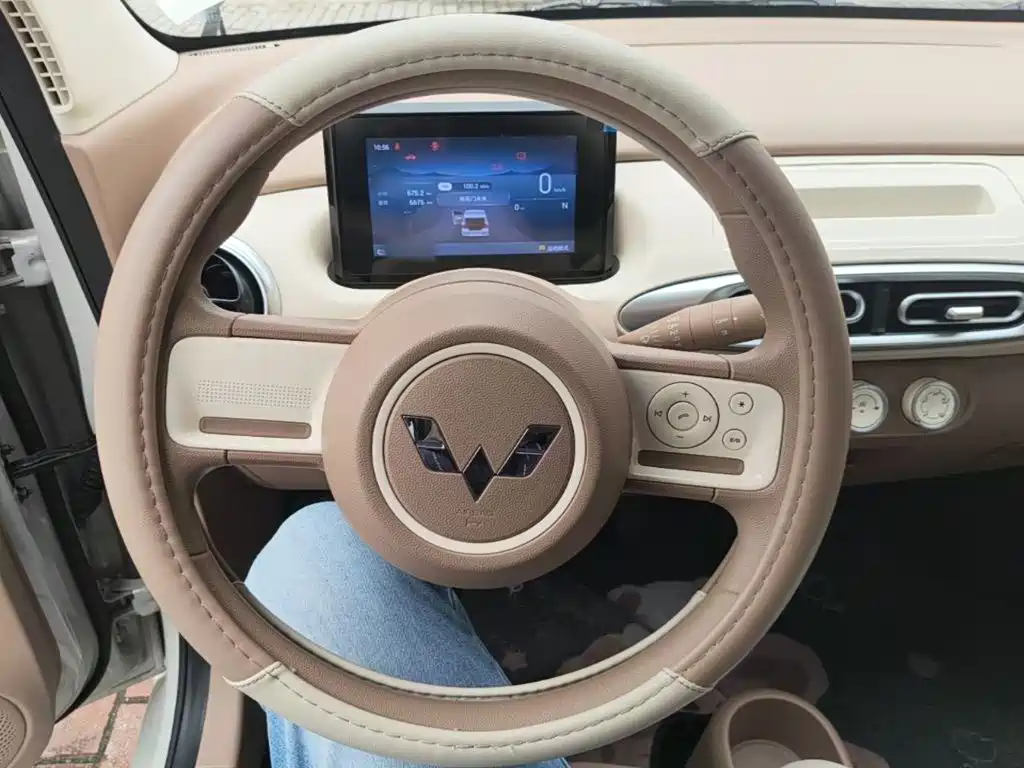Wuling MINIEV — миниатюра 11