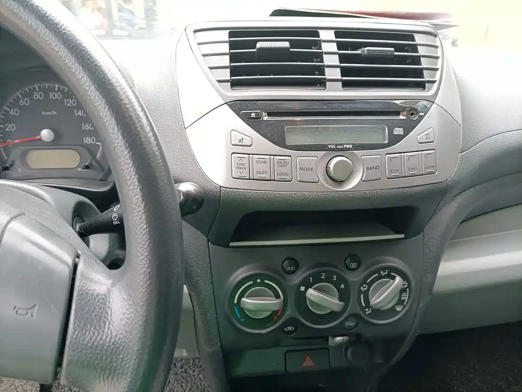 Suzuki Alto — миниатюра 8