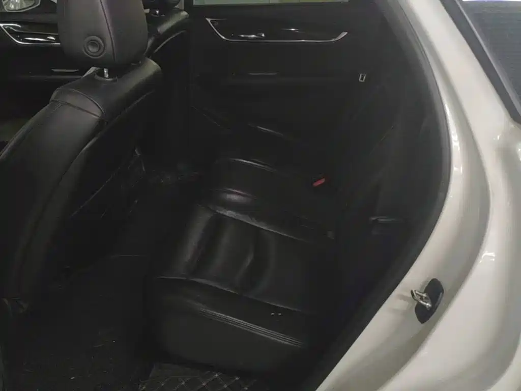 Cadillac XT5 — миниатюра 17