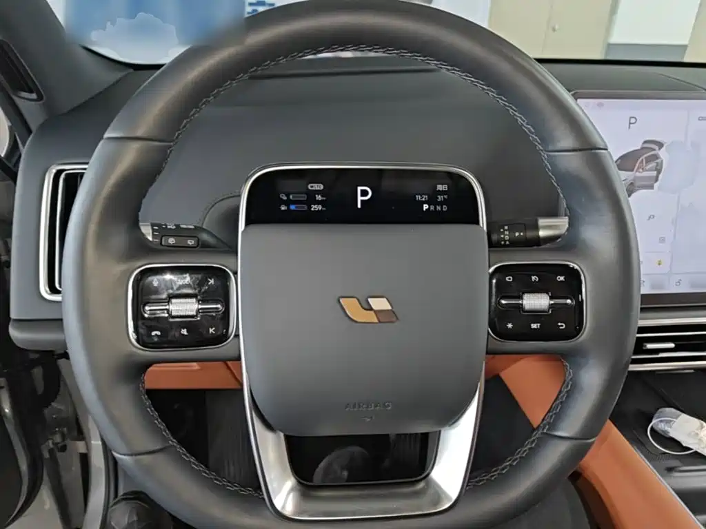 Li Auto Li L8 — миниатюра 11