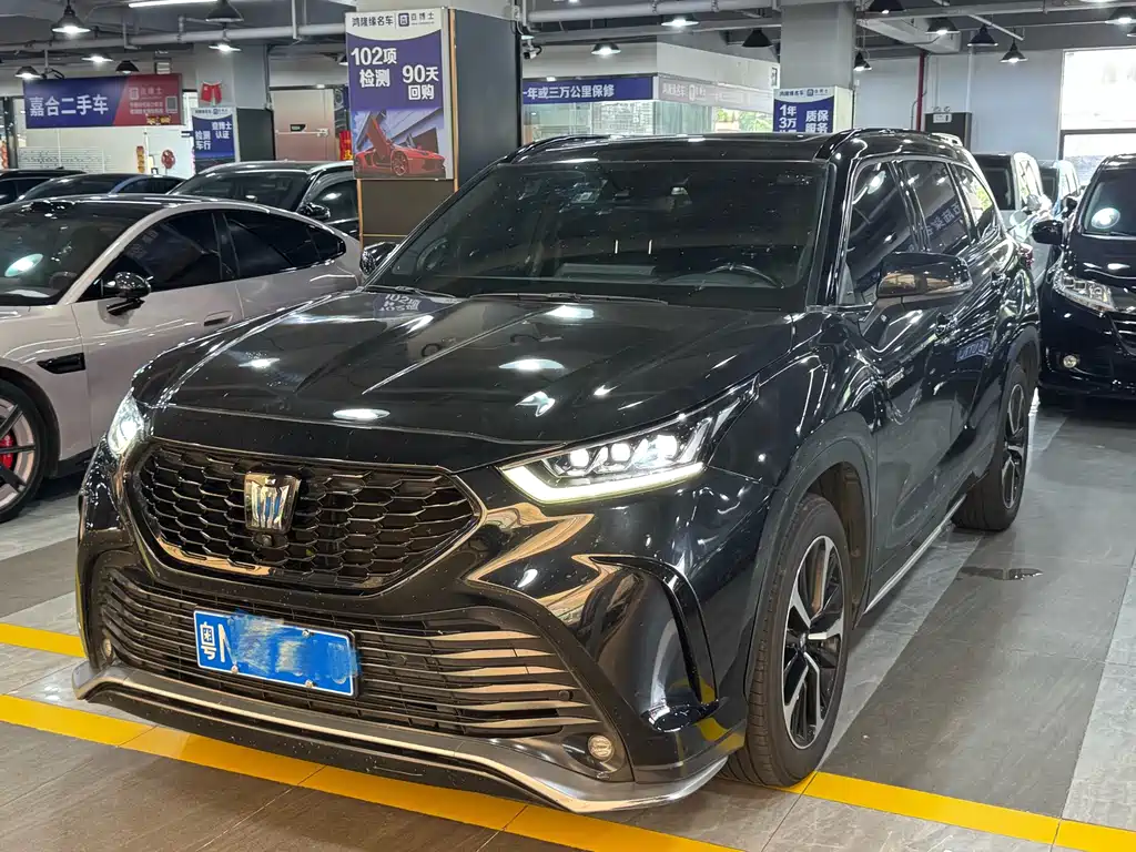 Toyota Crown Kluger