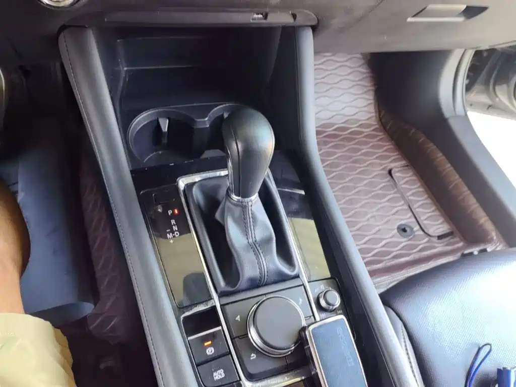 Mazda 3 Axela — миниатюра 14