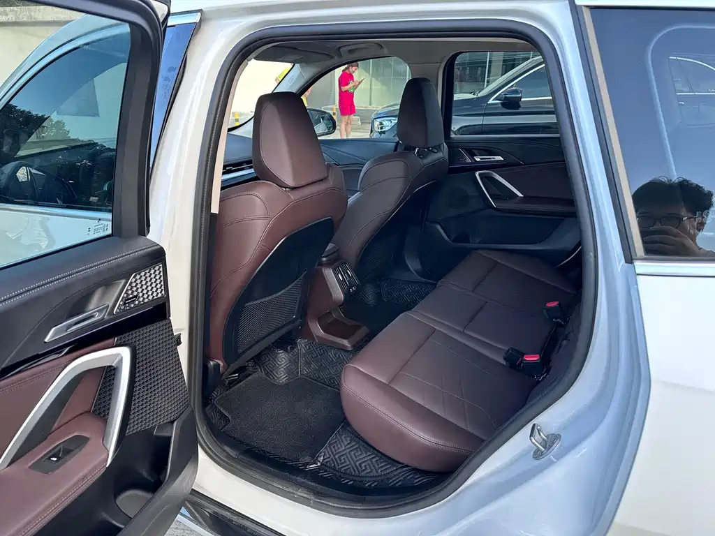 BMW X1 — миниатюра 5