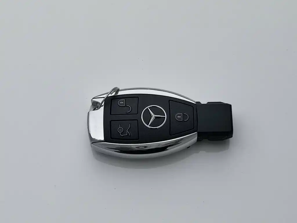 Mercedes-Benz C-Class — миниатюра 19