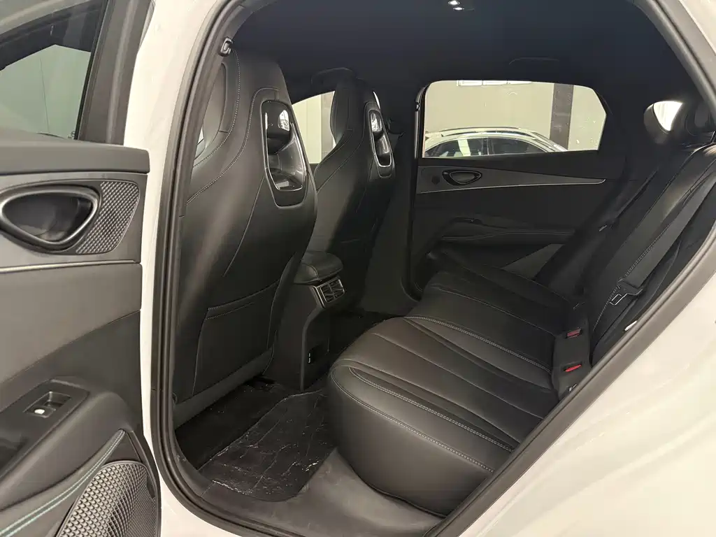 BYD Seal 06 — миниатюра 15