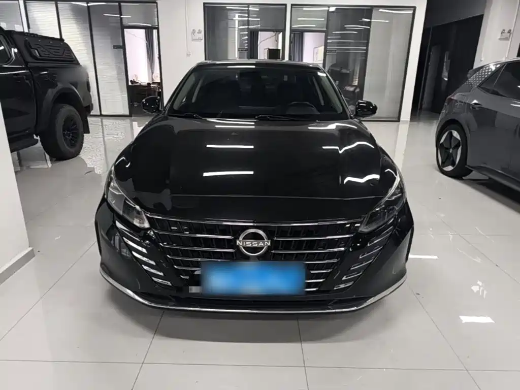 Nissan Teana — миниатюра 3